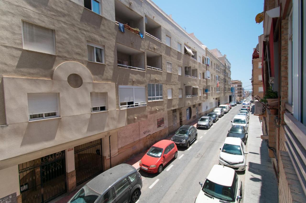 016 Happiness Apartment - Alicante Holiday Torrevieja Eksteriør bilde