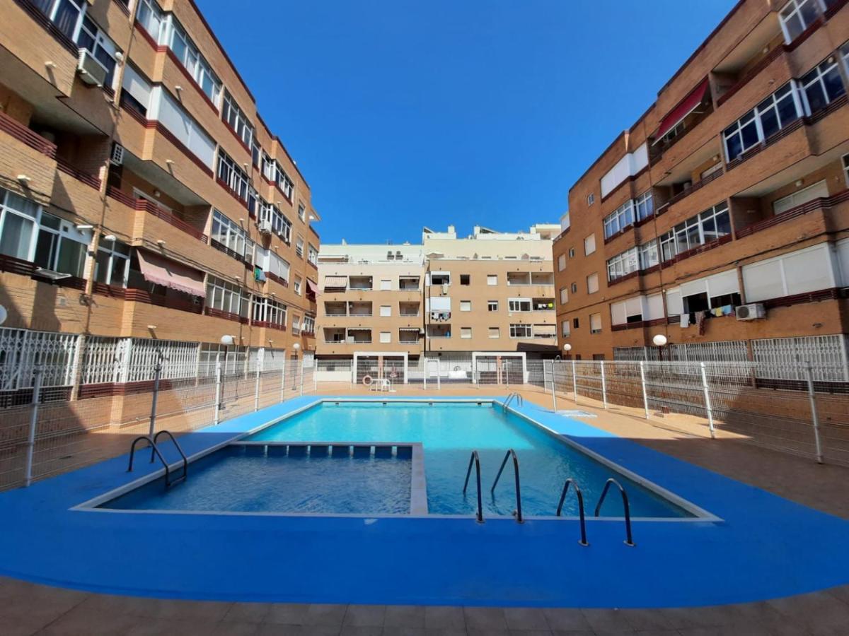016 Happiness Apartment - Alicante Holiday Torrevieja Eksteriør bilde