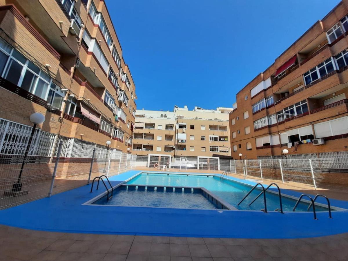 016 Happiness Apartment - Alicante Holiday Torrevieja Eksteriør bilde